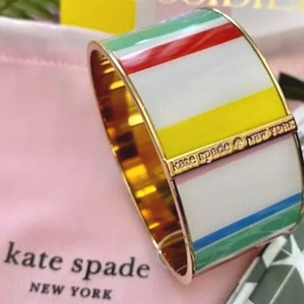 Like New Limited Edition KATE SPADE Slip-on Thick Dunestripe/Gold Cuff Bracelet